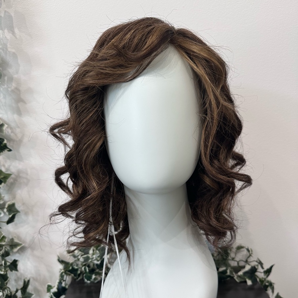 Kenzie wig By Noriko : Marble Brown : Monofilament